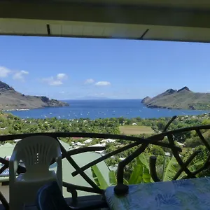https://fare-manutea.frenchpolynesia-hotels.com
